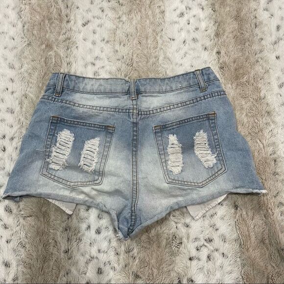 [7] CALI Distressed Denim Jean Shorts | Women’s | Short Shorts | Low Rise - Picture 7 of 9